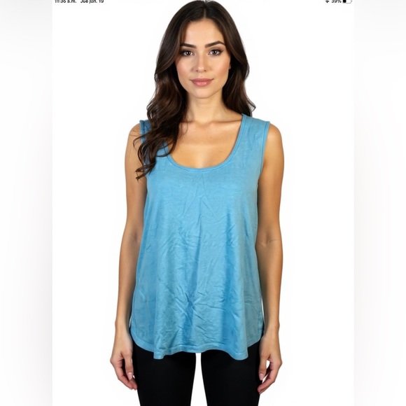 Unbranded Tops - (E-129) short sleeves‎ womwns top size 2XL blue color